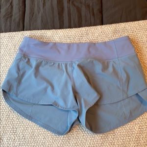 Lululemon speed up low-rise lined short 2.5 in. Size 4